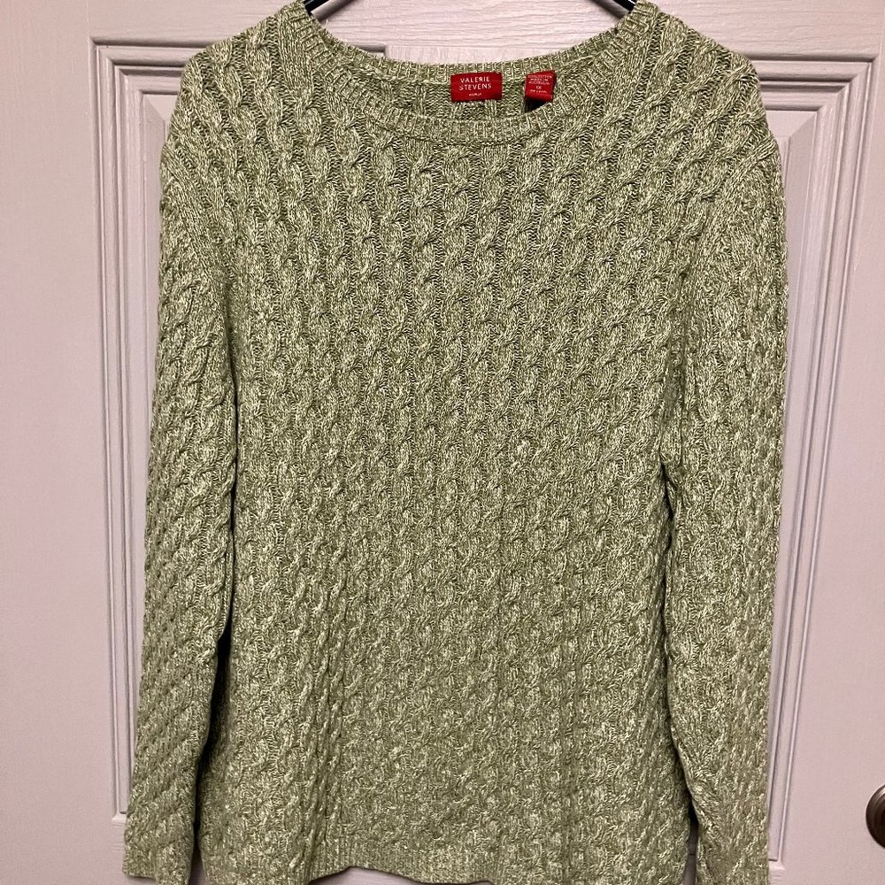 WOMEN'S SIZE IX VALERIE STEVENS GREEN CABLE KNIT SWEATER